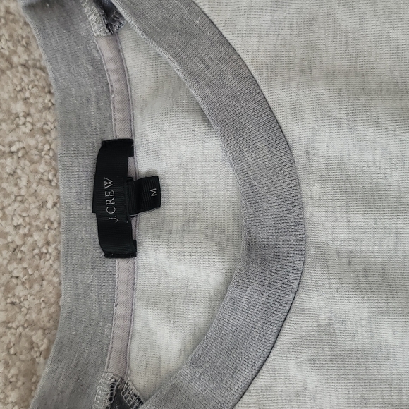 Elegant jcrew sweatshirt w/ lace insert size M - Picture 3 of 3